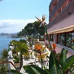 Hotel Grifeu Y Restaurant - Costa Brava Otel