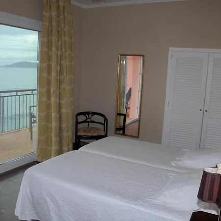 Grifeu Hotel