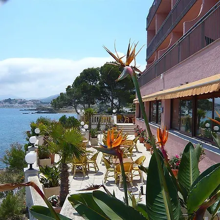Grifeu Hotel