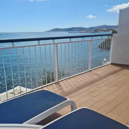 Hotel Grifeu Y Restaurant - Costa Brava Llança