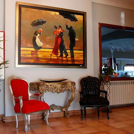 Hotel Grifeu Y Restaurant - Costa Brava