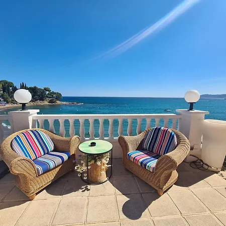 Hotel Grifeu Y Restaurant - Costa Brava 3*
