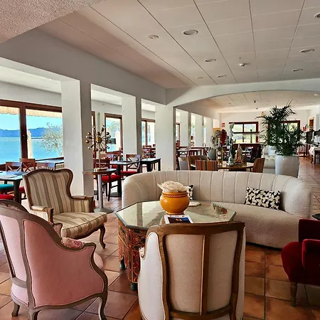 Hotel Hotel Grifeu Y Restaurant - Costa Brava 3*