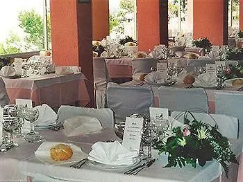 Grifeu Ξενοδοχείο 3*